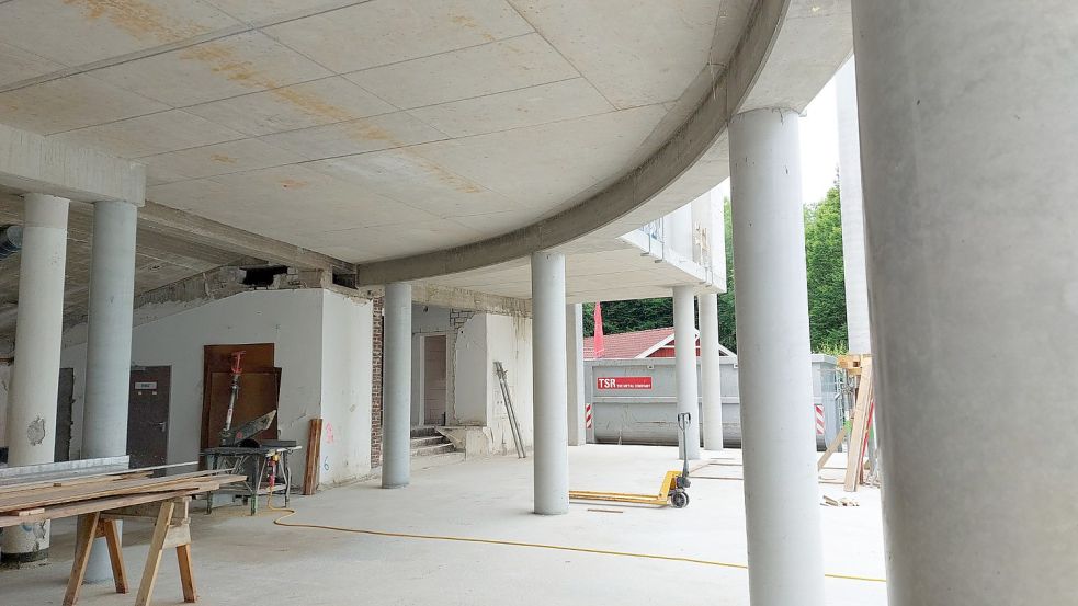 Das alte Theater-Foyer war deutlich kleiner als es das neue sein wird.