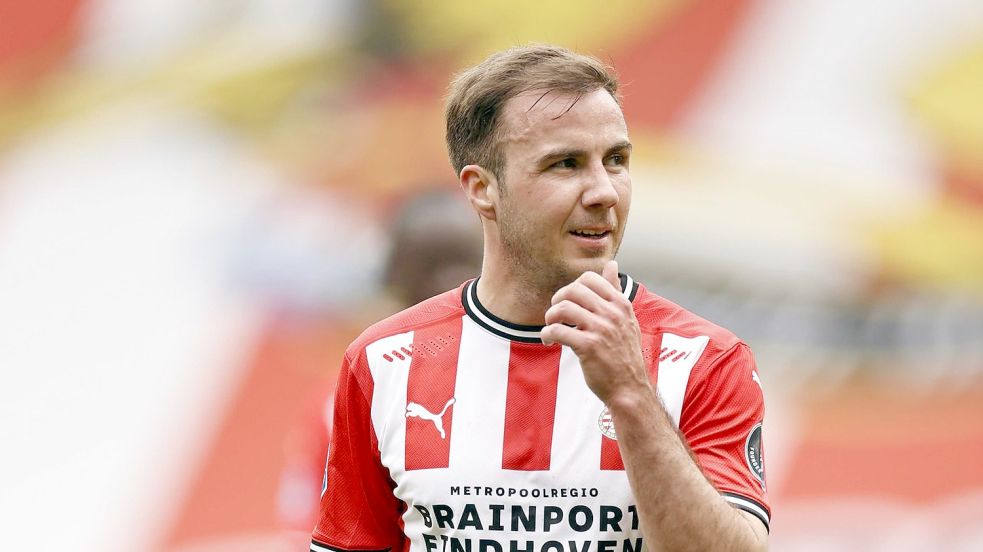 ARCHIV - Steht noch bei der PSV Eindhoven bis 30. Juni 2024 unter Vertrag: Mario Götze. Foto: Maurice Van Steen/ANP/dpa Foto: MAURICE VAN STEEN