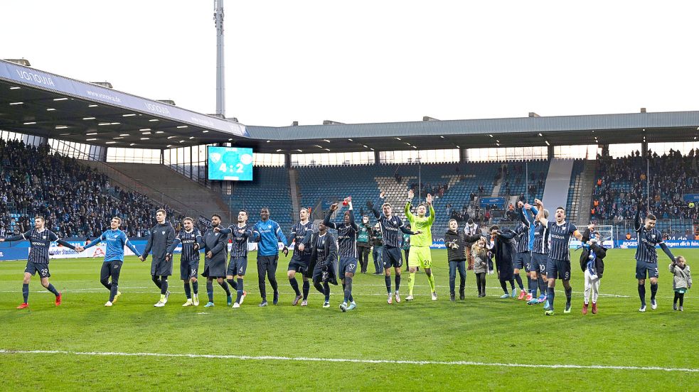 Ob sich die Fans des VfL Bochum auch diese Saison über fulminante Siege wie das 4:2 gegen den FC Bayern am 12. Februar freuen können? Fest steht: Leichter wird es für den Verein aus dem Ruhrpott dieses Saison nicht. Foto: dpa