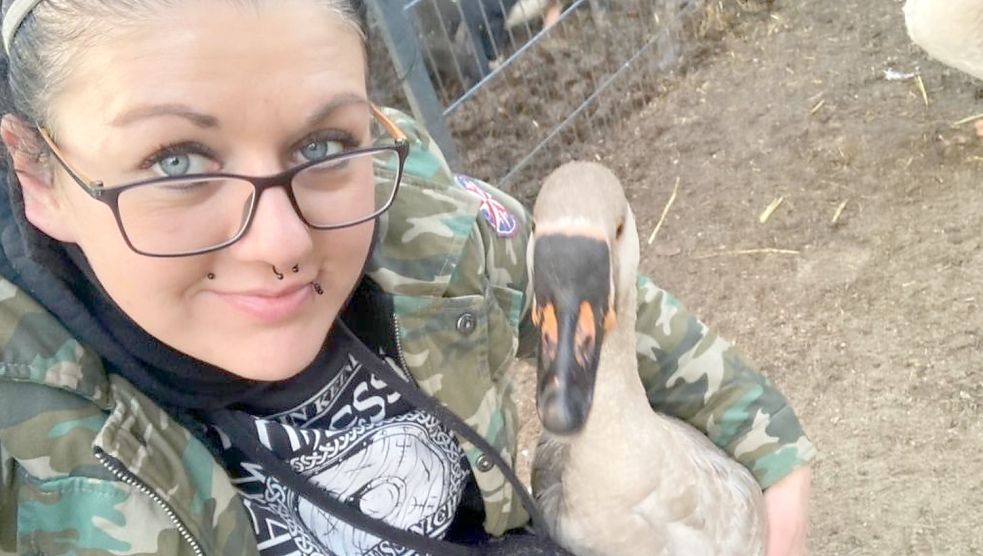 Anke Wilken hat ein großes Herz für Tiere. Foto: privat