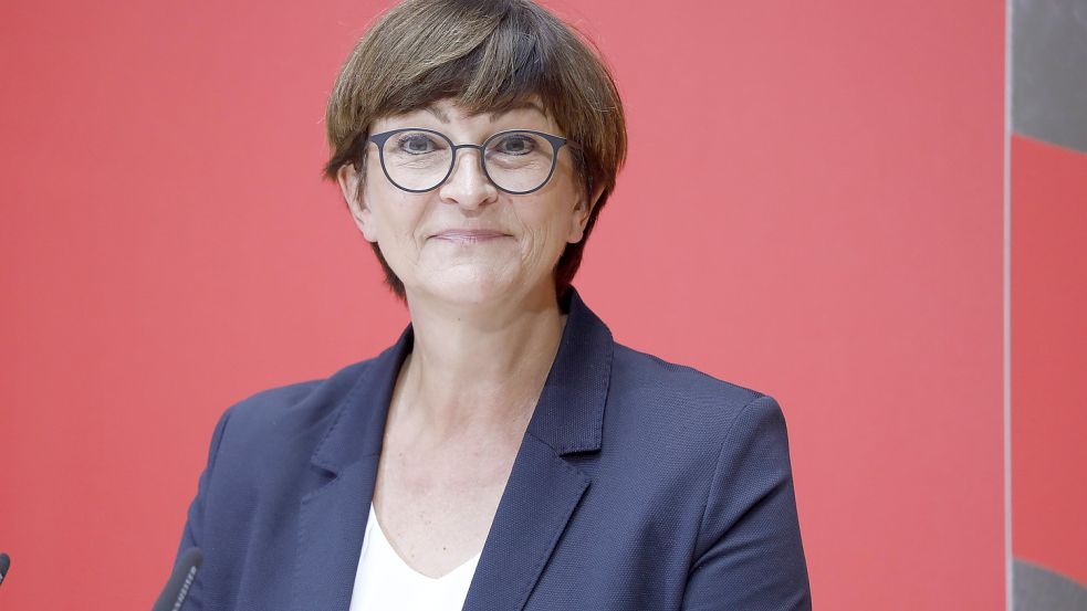 SPD-Chefin Saskia Esken Foto: IMAGO IMAGES
