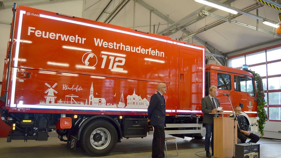 Ende September vorigen Jahres erhielt die Feuerwehr in Westrhauderfehn einen Gerätewagen Logistik 2. So ähnlich könnte das Fahrzeug, das wohl im kommenden Jahr nach Großefehn kommen dürfte, auch aussehen. Foto: Archiv/Weers