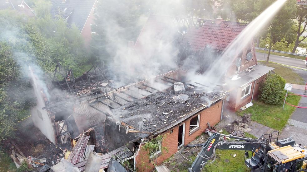 Der Einsatz in Elisabethfehn dauerte mehrere Stunden. Foto: Privat/Feuerwehr Barßel