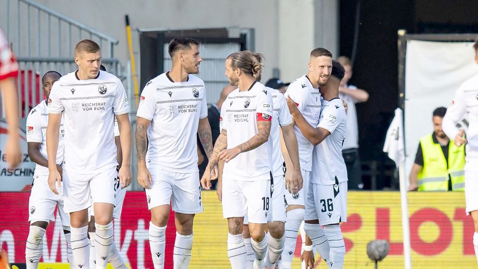 Der SV Sandhausen gewann zuhause gegen Aufstiegsanwärter Fortuna Düsseldorf. Foto: Tom Weller/dpa