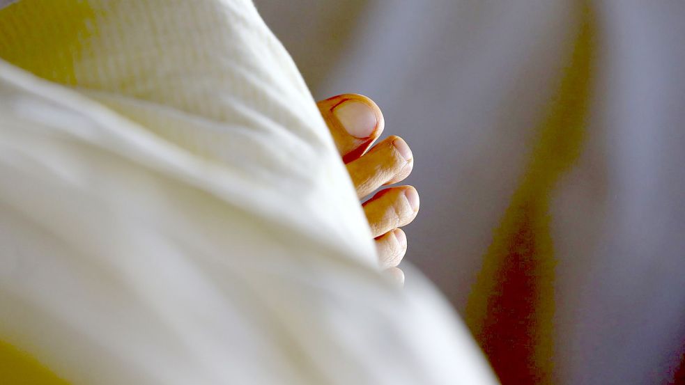 Während 7 Prozent „nie“ Probleme beim Einschlafen haben oder nachts länger wach liegen, sagen 20 Prozent, dies passiere ihnen „häufig“. Foto: Karl-Josef Hildenbrand/dpa