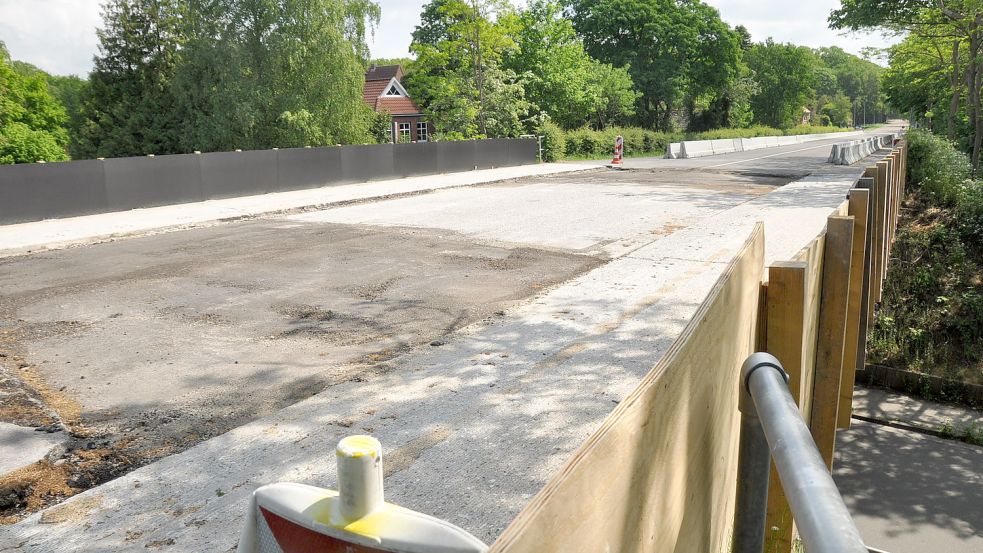 Als das Ausmaß der Schäden bekannt wurde, mussten die Arbeiten an den Stadtringbrücken pausiert werden. Foto: Wolters/Archiv