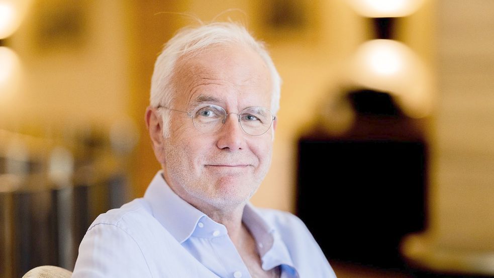 Der Winter kann kommen: Harald Schmidt. Foto: Rolf Vennenbernd/dpa