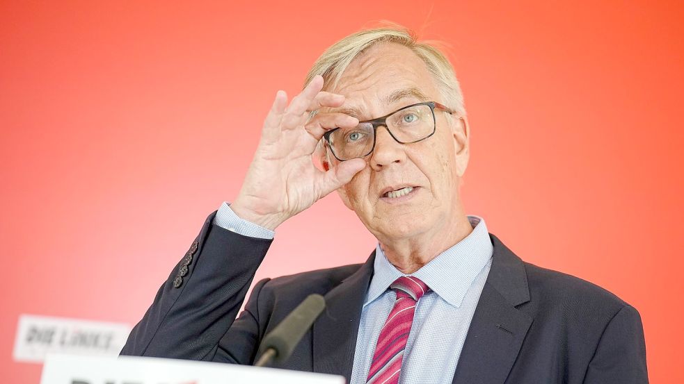 Dietmar Bartsch hat sich mehrere Rippen gebrochen. Foto: Kay Nietfeld/dpa