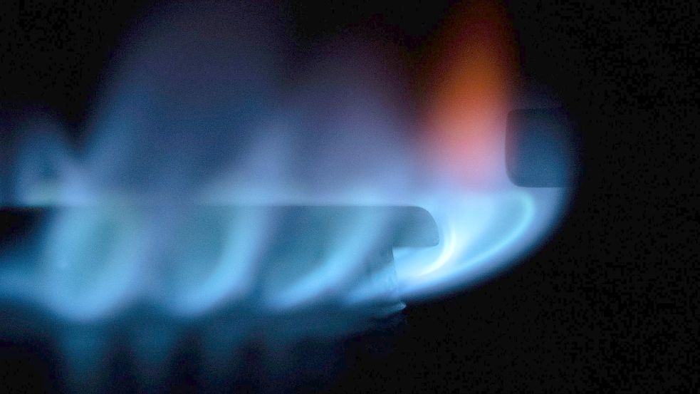 Die staatliche Gasumlage wird bei 2,419 Cent pro Kilowattstunde liegen. Foto: Marijan Murat/dpa
