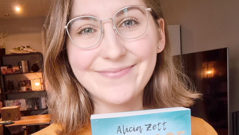Spiegel-Bestseller-Autorin Alicia Zett kommt zur Lesung ihres Buches „No Place for us“ nach Emden. Foto: privat