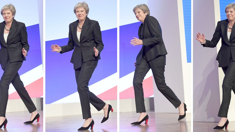Die Briten nennen Theresa Mays Tanzstil auch „The Maybot“. Foto: dpa/Stefan Rousseau