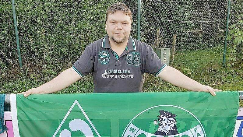 Jens Drieschner besitzt seit 1998 eine Dauerkarte und ist auch auswärts oft dabei – so wie am Samstag in Dortmund. Foto: Privat