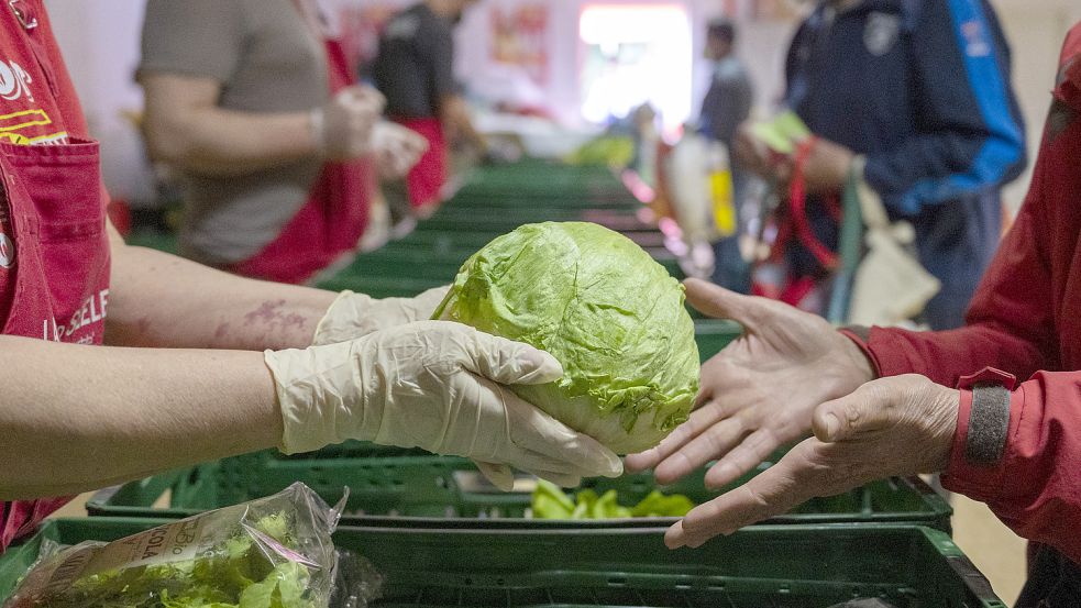 Die Tafeln in Deutschland haben gegenwärtig sehr zu kämpfen. Foto: Gateau/dpa