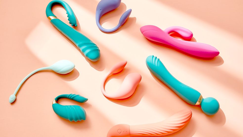 Historikerin Nadine Beck hat zu Vibratoren geforscht. Foto: Unsplash/IFONNX Toys