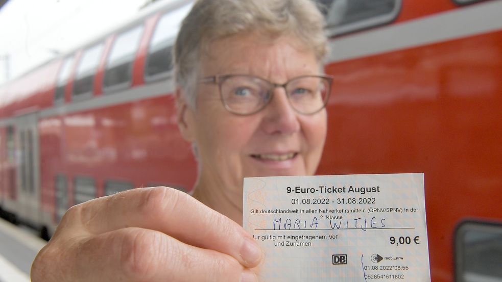 Maria Witjes war eine von tausenden Ostfriesen, die das Ticket regelmäßig nutzten. Foto: Ortgies