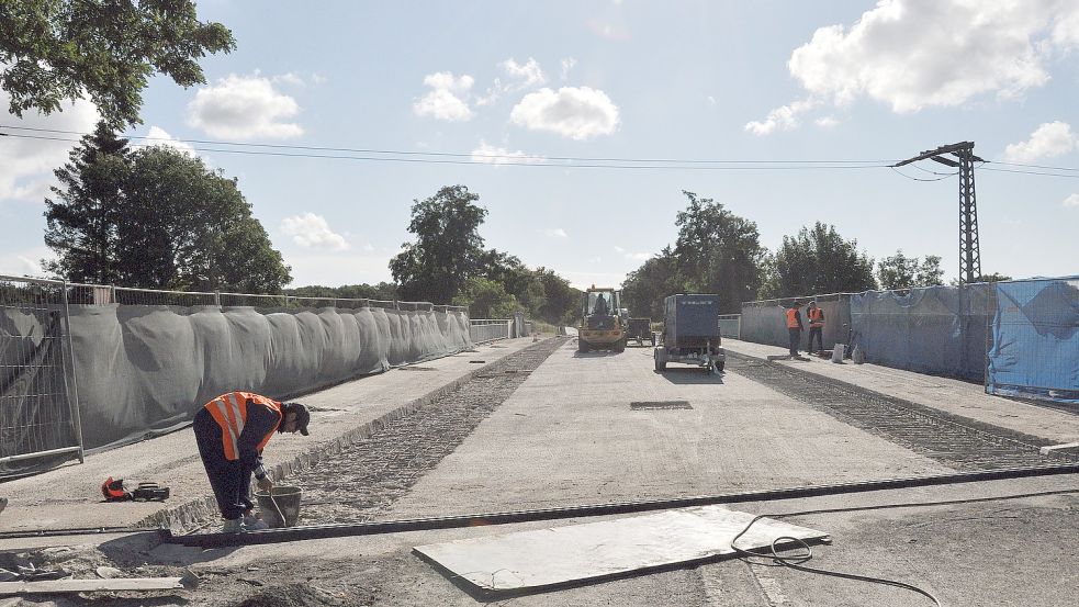 Aktuell wird an den Brücken des Stadtrings gebaut. Die Strecke wird die Niedersächsischen Landesbehörde für Straßenbau und Verkehr noch lange beschäftigen. Foto: Wolters