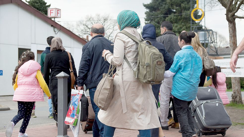 Droht manchen Kriegsflüchtlingen aus der Ukraine die Abschiebung? Davor warnen Flüchtlingsorganisationen wie der Flüchtlingsrat Niedersachsen. Foto: Swen Pförtner/dpa