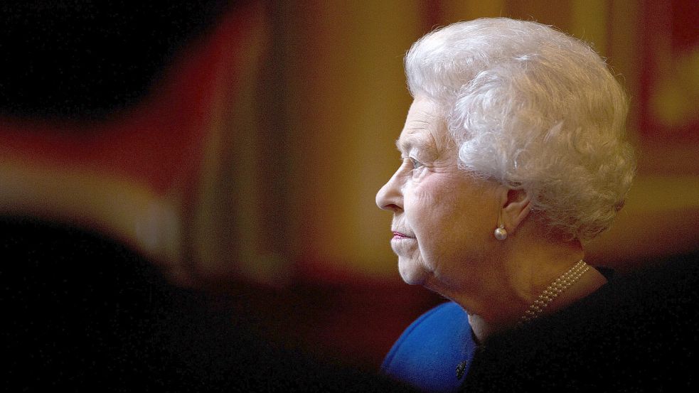 70 Jahre lang war sie Königin: Die Queen sah Trends kommen und gehen – ihrem eigenen Stil blieb sie immer treu. Foto: Grant/AP POOL/DPA