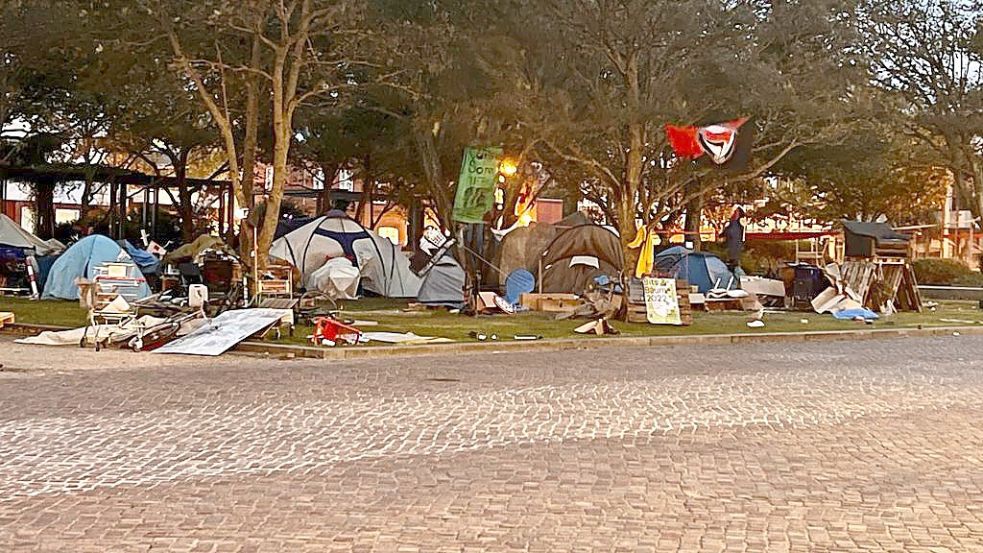 Das Protestcamp auf Sylt am frühen Mittwochmorgen. Foto: SR