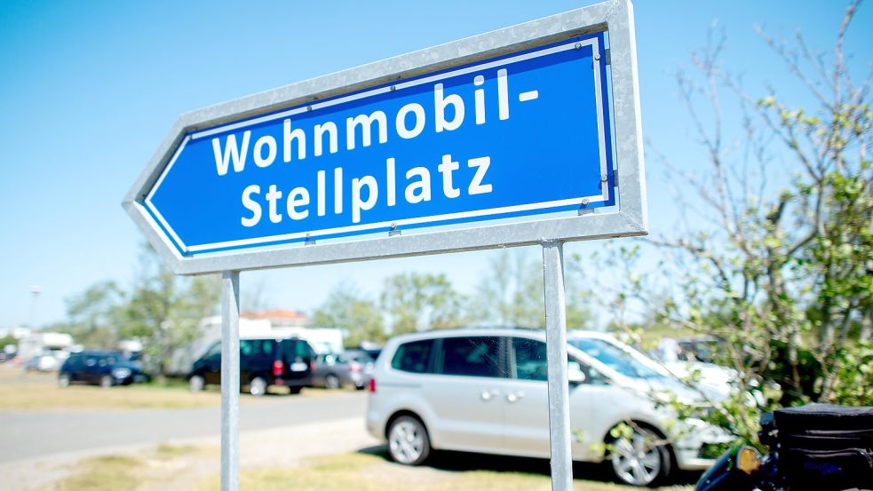 Noch ist offen, ob es in in Boekzetelerfehn einen Wohnmobilstellplatz geben wird. Foto: Hauke-Christian Dittrich/dpa