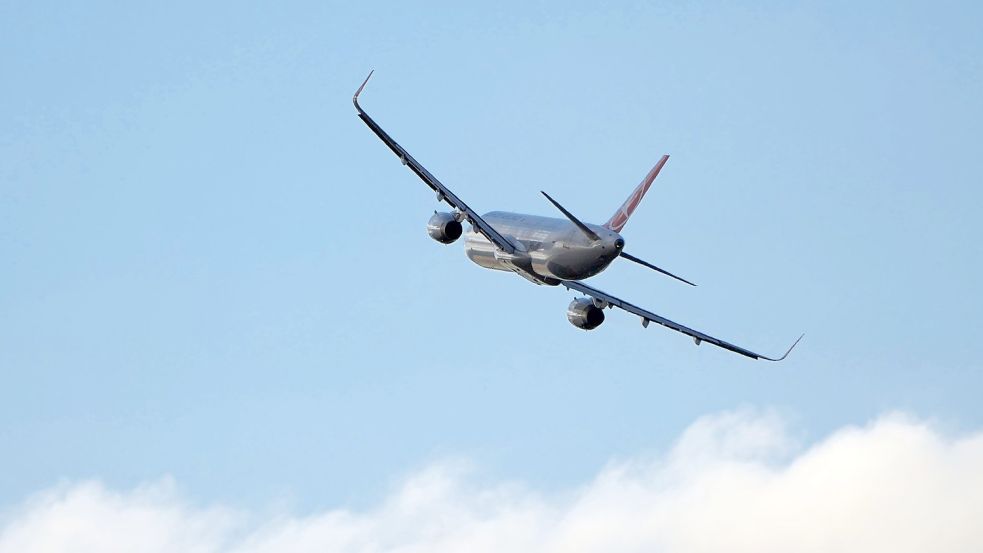 Aufgrund eines verspäteten Anschlussfluges forderte eine Frau eine Entschädigung von der Fluglinie. Foto: Soeren Stache/dpa