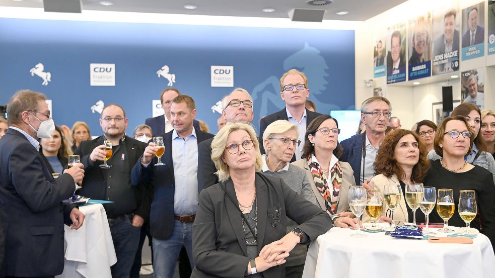 Lange Gesichter bei den Christdemokraten: Die CDU verbucht ihr schlechtestes Landesergebnis seit mehr als 60 Jahren. Foto: dpa/Sina Schuldt