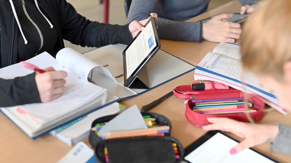Es sieht nicht gut aus mit dem Niveau unseres Schulsystems. Statt umfassender Bildung für alle bringen die Schulen eher sozialen Sprengstoff hervor. Foto: Uli Deck