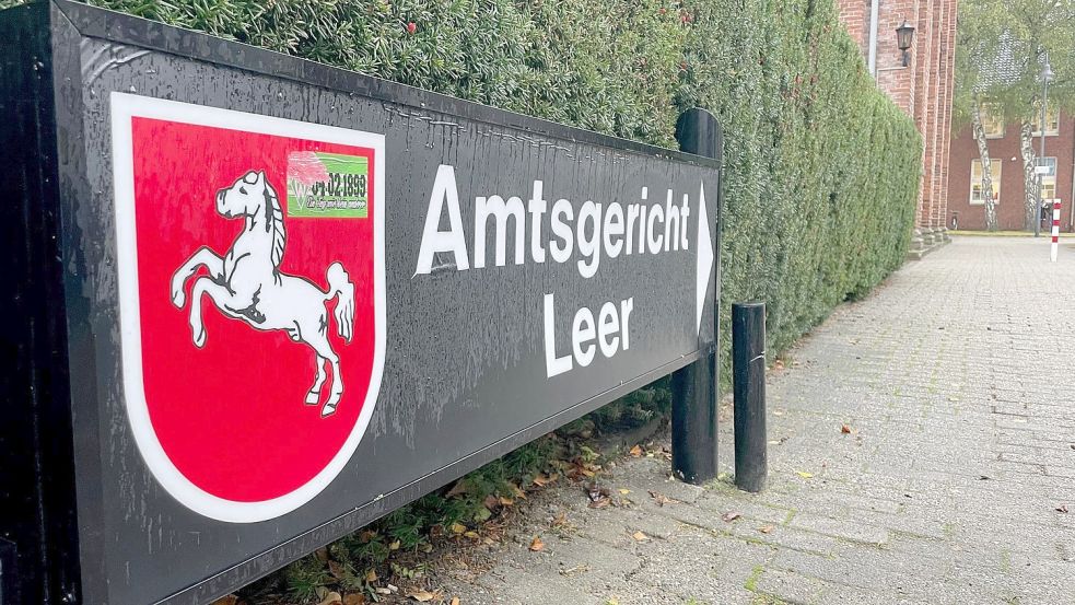 Vor dem Amtsgericht in Leer ist am Montag verhandelt worden. Foto: Hellmers