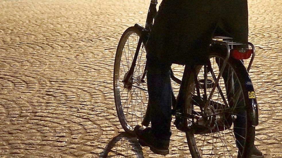 In Wittmund hat sich ein Radfahrer bei einem Sturz schwer verletzt. Symbolfoto: Pixabay