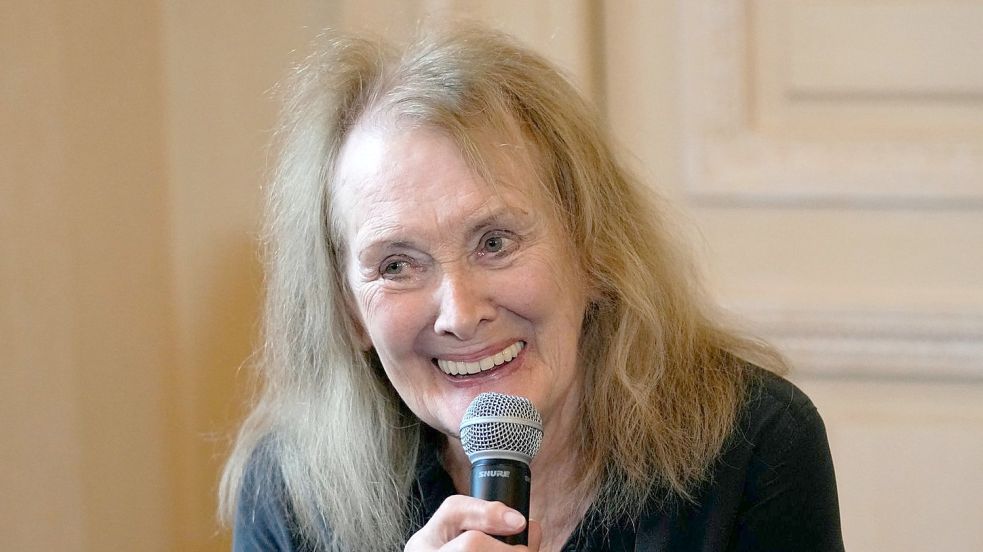 Die französische Schriftstellerin Annie Ernaux wurde 2022 mit dem Literaturnobelpreis ausgezeichnet. Foto: Michel Euler/AP/dpa
