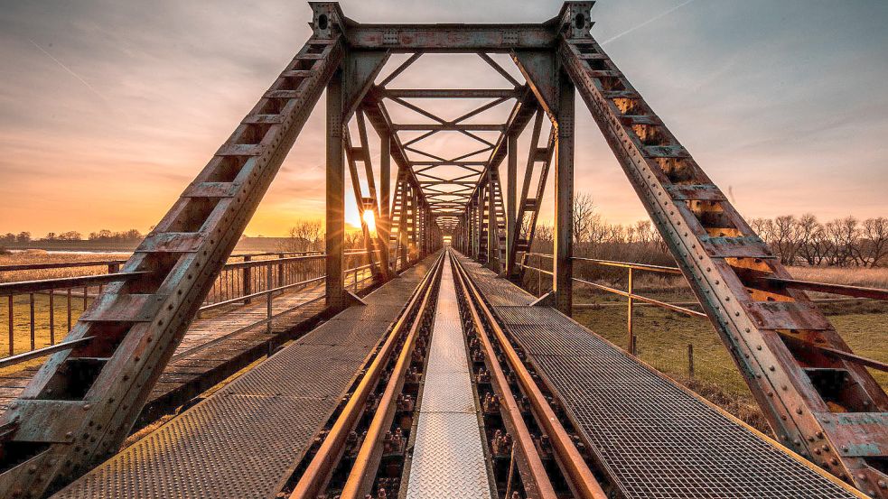 In Sachen Friesenbrücke tut sich was. Foto: Cordsen/Archiv