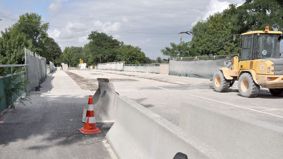 Die Stadtringbrücke ist deutlich schwerer beschädigt als gedacht. Das wird zum Problem. Foto: Wolters/Archiv