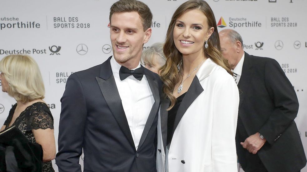 Moderatorin Laura Wontorra und Fußballer Simon Zoller haben sich getrennt. Foto: imago images/DeFodi