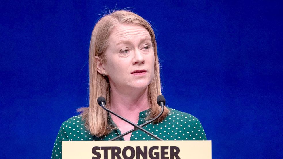 Bietet den Lehrkräften bis zu 6,85 Prozent mehr Gehalt an: Bildungsministerin Shirley-Anne Somerville (Archivbild). Foto: Jane Barlow/PA/dpa