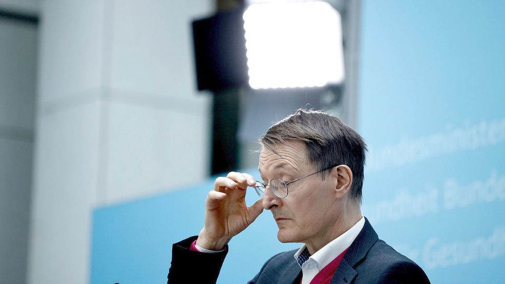 „Jetzt gibt es hier einen Überbietungswettbewerb: Welches Land kann zuerst lockern? Das ist ein Stück weit populistisch“: Karl Lauterbach. Foto: Carsten Koall/dpa