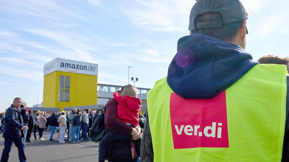 Die Gewerkschaft Verdi ruft die Beschäftigten des Amazon-Konzerns am Freitag zu einem internationalen Streiktag auf. Foto: dpa/Thomas Frey