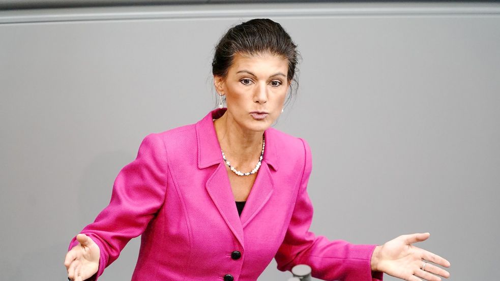 Steht mit der Linken-Partei im Zwist: Sahra Wagenknecht. Foto: Kay Nietfeld/dpa