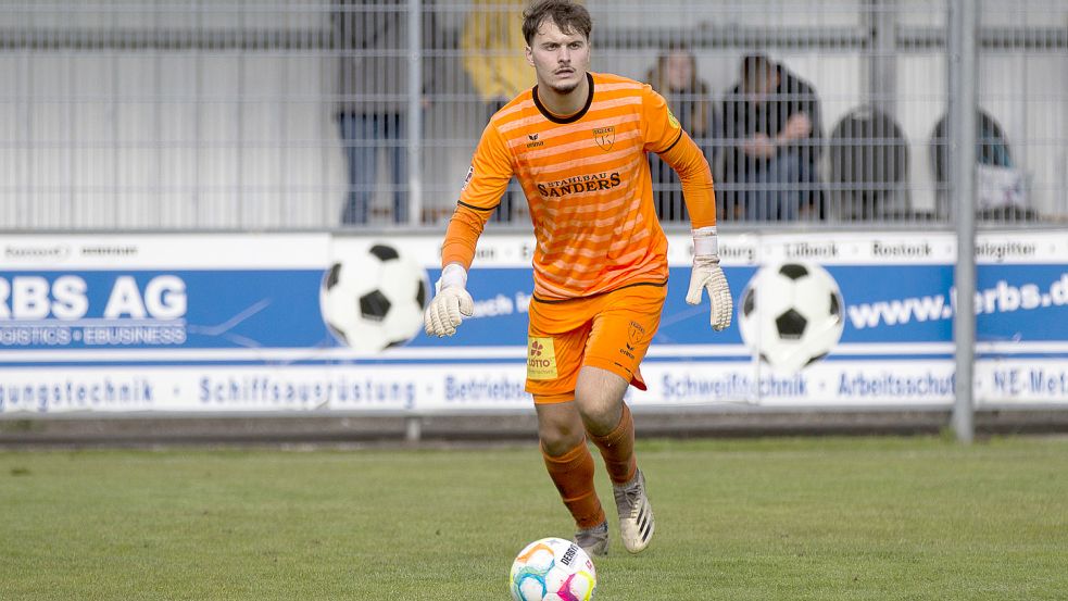 An Isaak Djokovic hat die schwache Emder Hinrunde nicht gelegen. Der Neuzungang zeigte vorzügliche Leistungen. Foto: Doden