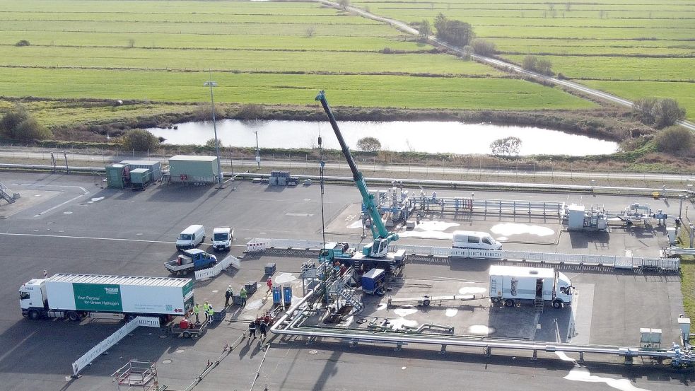 Wasserstoffanlieferung per LKW an der Testkaverne. Foto: Storag Etzel