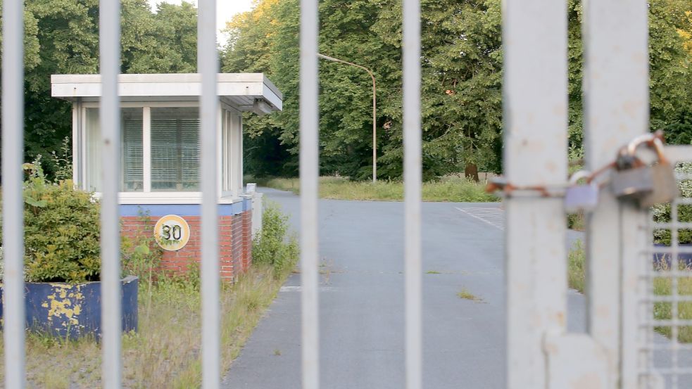 Die Zeit verschlossener Tore soll auf dem Gelände der ehemaligen Blücherkaserne bald vorbei sein. Foto: Archiv/Ortgies