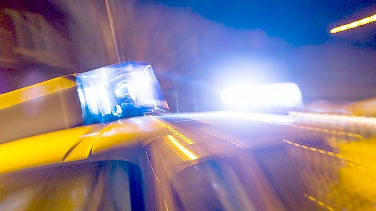 Ein Jugendlicher ist bei einem Überfall mit einer Glasflasche schwer verletzt worden. Foto: Michael Gründel