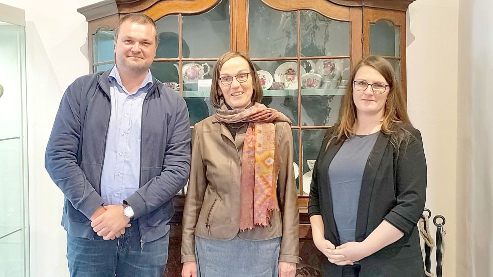 Brigitte Junge (Mitte) hat den Vorsitz im Museumsverbund an Anke Kuczinski und Marcus Neumann abgegeben. Foto: privat