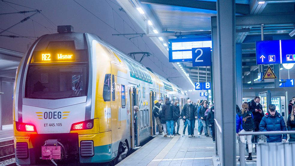 Zahlreiche Verkehrsverbünde haben für das neue Jahr höhere Fahrpreise im Öffentlichen Personennahverkehr (ÖPNV) angekündigt. Foto: Jens Büttner/dpa
