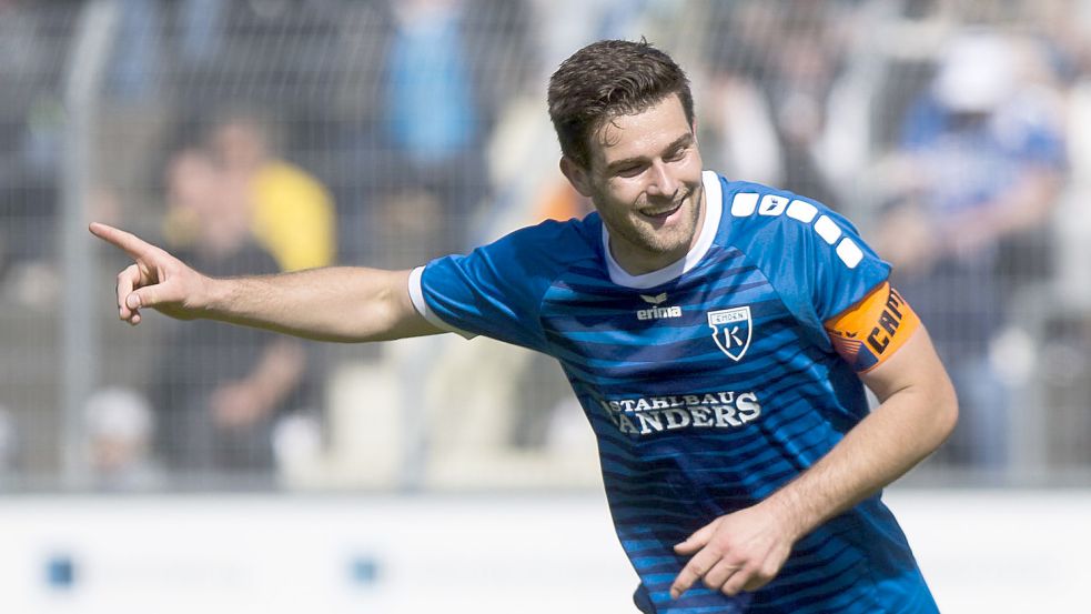 Tido Steffens schoss Kickers in die Regionalliga. Hat er auch Chancen bei der Sportlerwahl? Foto: Doden/Emden