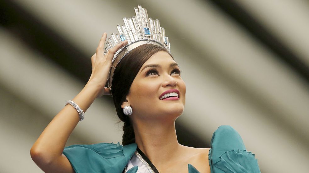 Pia Alonzo Wurtzbach auch bekannt als Pia Romero, iwurde 2015 zu Miss Universe gewählt und wurde in Stuttgart geboren. Foto: picture alliance / dpa |/ Francis R. Malasig