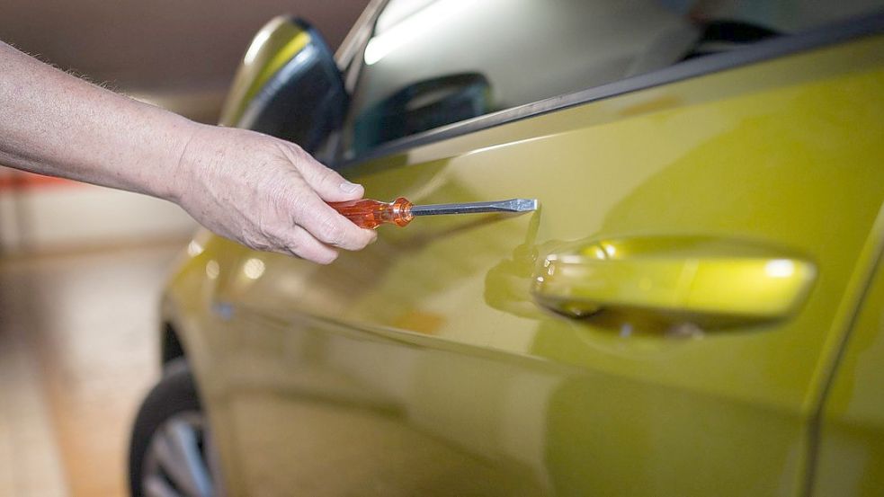 Es entstand ein hoher Sachschaden. Foto: Imago Images/Horst Rudel