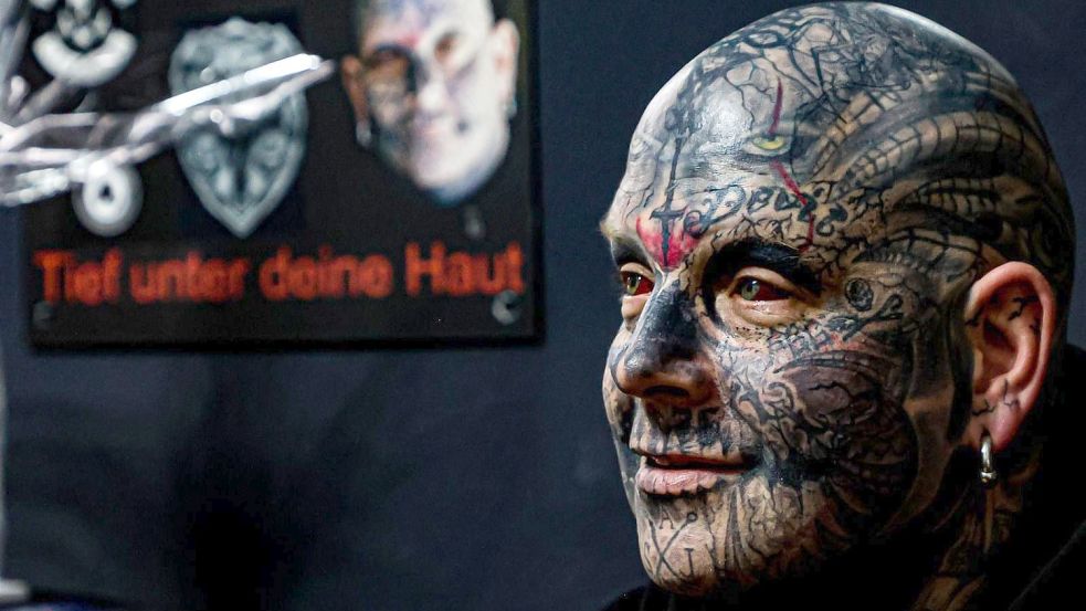 Marco Apfler wagt einen Neubeginn in Hamburg und eröffnet dort ein Tattoo-Studio. Eine RTL2-Doku zeigt ihn derzeit dabei, wie er vor einem guten halben Jahr seine ersten Tattoos auf der Reeperbahn stach. Foto: privat
