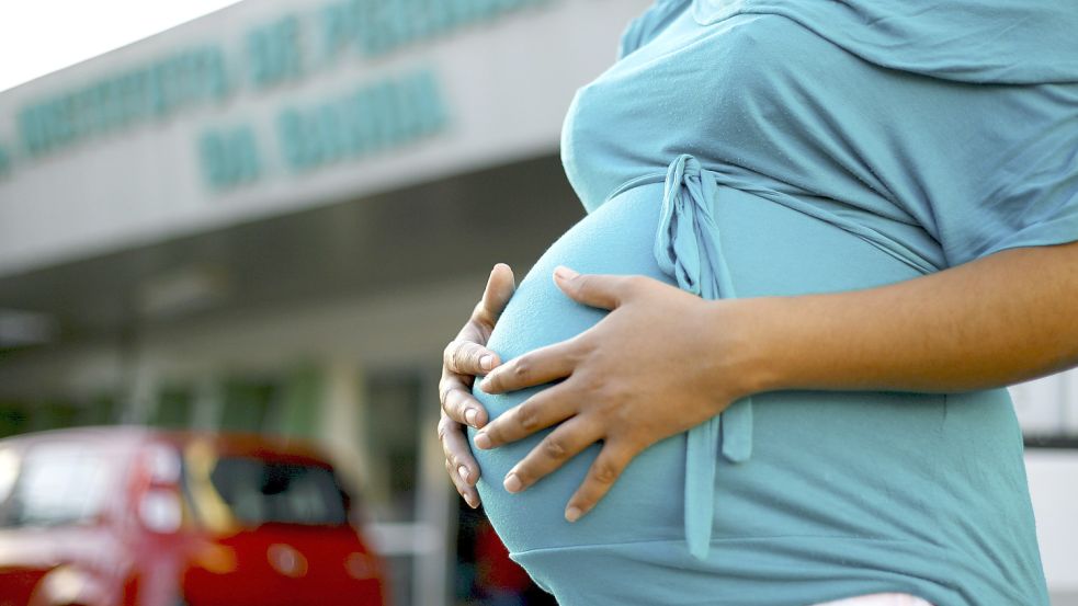 Frauen, die sich während der Schwangerschaft mit Corona infizieren, haben ein deutlich erhöhtes Sterberisiko. Foto: Imago Images/Panthermedia