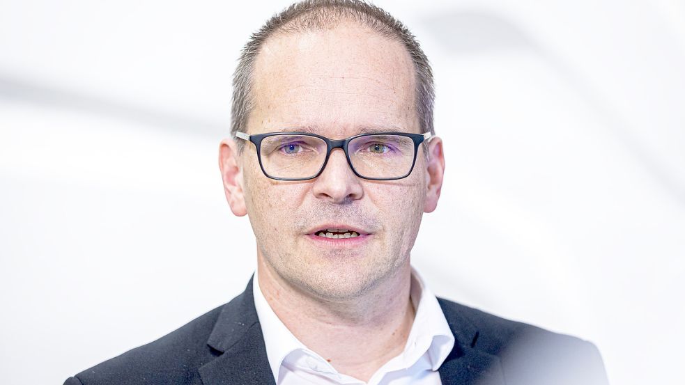 Wird er neuer Innenminister von Niedersachsen? Der ehemalige Kultusminister und jetzige Fraktionsvorsitzende der SPD-Landtagsfraktion, Grant Hendrik Tonne (SPD). Foto: Moritz Frankenberg/dpa