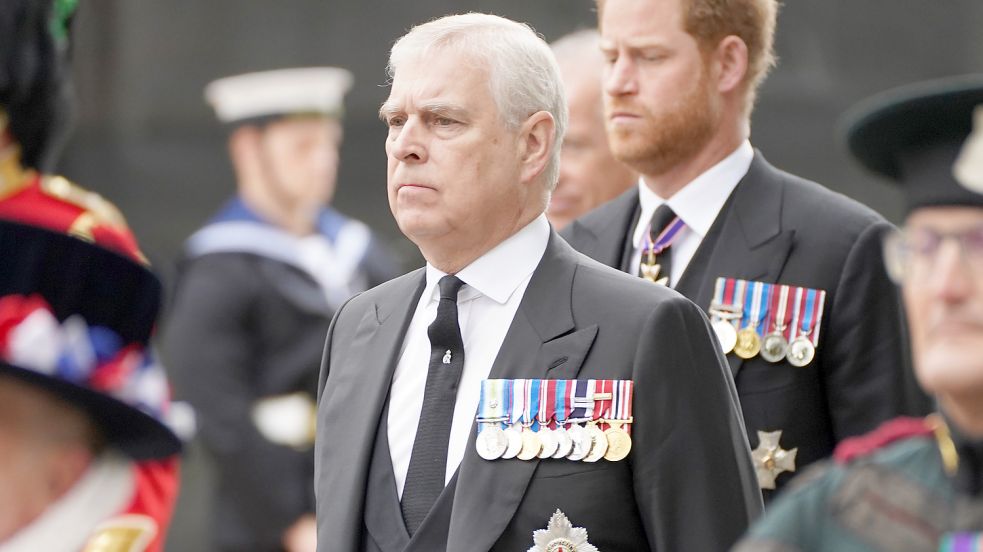 Prinz Andrew soll vor Gericht ziehen wollen, um sich von den Anschuldigungen gegen ihn reinzuwaschen. Foto: picture alliance/dpa/PA Wire/James Manning